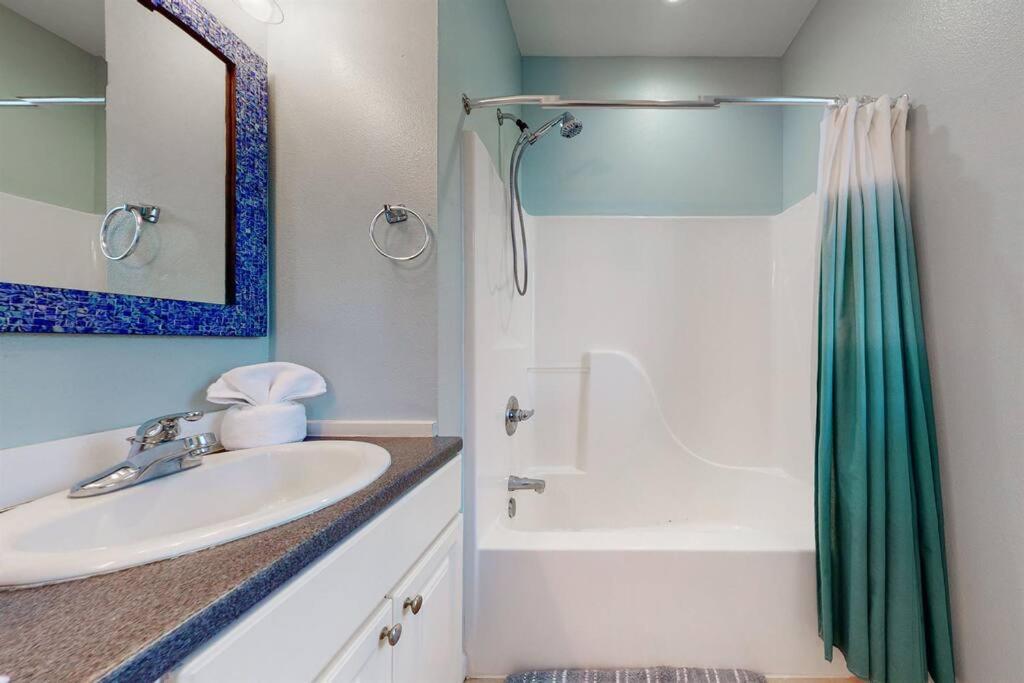 Eye-Catching Property W/ Picturesque Coastal Views Gulf Shores Zewnętrze zdjęcie